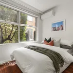 Rent 3 bedroom house in St Kilda East