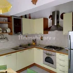 Rent 3 bedroom apartment of 100 m² in Peschiera del Garda