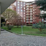 Rent 4 bedroom apartment in Sesto San Giovanni