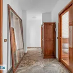 Rent 1 bedroom apartment of 90 m² in Milan