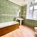 Rent 6 bedroom flat in Glasgow