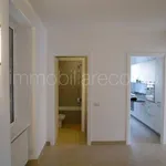 Rent 2 bedroom apartment of 90 m² in Moltrasio