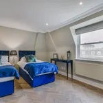 Rent 3 bedroom apartment in London