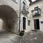 Rent 3 bedroom apartment of 50 m² in Rocca di Mezzo