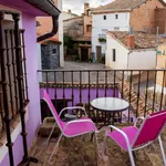 Rent a room of 450 m² in Sojuela