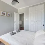 Rent a room in lisbon