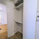 Rent 2 bedroom apartment in Manhattan