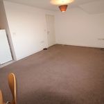 Rent 2 bedroom flat in East Midlands