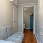 Rent 3 bedroom apartment of 95 m² in Lisbon