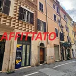 Affitto 2 camera appartamento di 90 m² in Roma