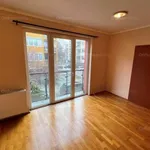 Rent 1 bedroom apartment of 39 m² in Gyor