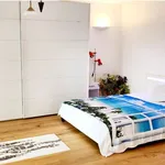 Rent 1 bedroom apartment of 42 m² in München