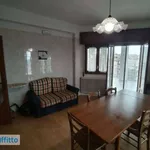 Rent 4 bedroom apartment of 160 m² in Ragusa