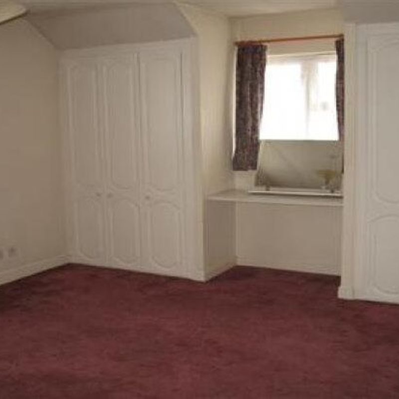 Detached house to rent in Maidenbower, Crawley RH10