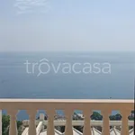 Rent 3 bedroom apartment of 105 m² in Genova