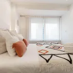 Rent 1 bedroom apartment in Lisbon