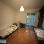 Affitto 3 camera appartamento di 80 m² in Bologna