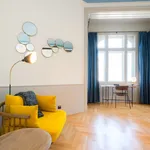 Rent 1 bedroom apartment of 667 m² in vienna