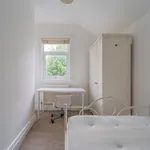 Rent 4 bedroom flat in West Midlands