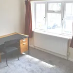 Rent 5 bedroom house in West Midlands