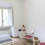 Rent a room in rome