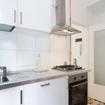 Rent a room of 127 m² in Milan