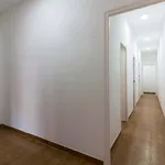 Rent a room of 67 m² in Barcelona