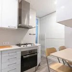 Rent 4 bedroom apartment of 15 m² in Barcelona