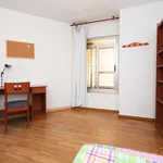 Rent a room of 150 m² in granada