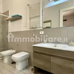 Rent 2 bedroom apartment of 90 m² in Reggio Calabria