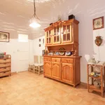 Rent 4 bedroom apartment in Madrid