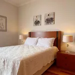 Rent 3 bedroom apartment of 200 m² in Funchal