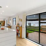 Rent 4 bedroom house in Wellington