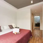 Rent 1 bedroom apartment of 40 m² in Barcelona