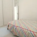 Rent 2 bedroom apartment of 80 m² in milano