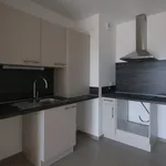 Rent 2 bedroom apartment of 43 m² in Nîmes