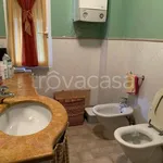 Rent 4 bedroom house of 80 m² in Noli