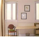 Rent a room in Madrid']