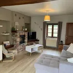 Maison de 450 m² avec 2 chambre(s) en location à Ambresin