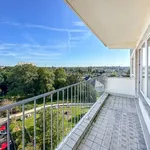 Huur 3 slaapkamer appartement in Uccle