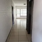 Rent 2 bedroom apartment in Roodepoort