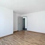 Miete 4 Schlafzimmer wohnung von 127 m² in La Chaux-de-Fonds