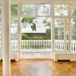 Rent 9 bedroom house of 312 m² in Vondelparkbuurt