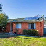 Rent 3 bedroom house in Scullin