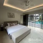 Rent 6 bedroom house of 400 m² in Phuket