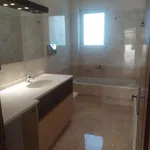 Rent 3 bedroom apartment of 150 m² in Αθήνα - Νότια Προάστια