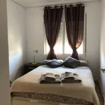 Rent 4 bedroom apartment in Alicante