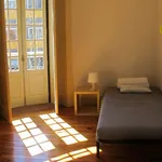 Alugar 4 quarto apartamento em Coimbra