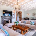 Rent 6 bedroom house of 1115 m² in Marbella