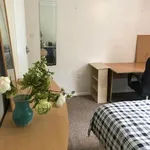 Rent 4 bedroom house in Canterbury